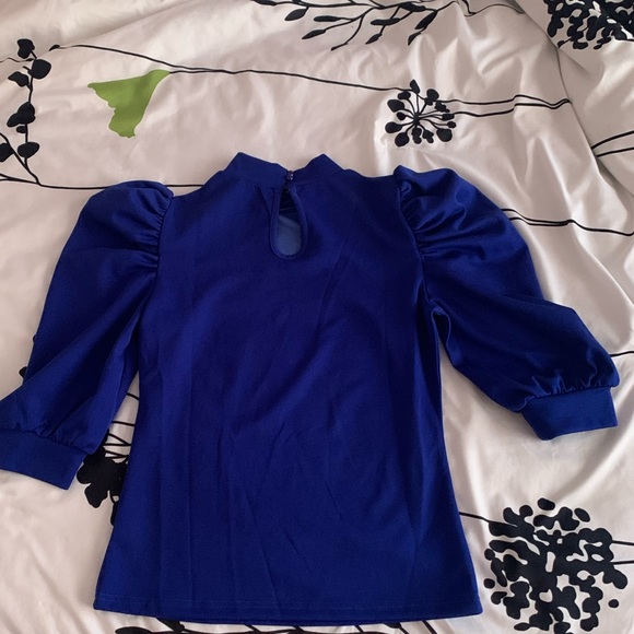 Blouse 🦋 - Picture 7 of 9